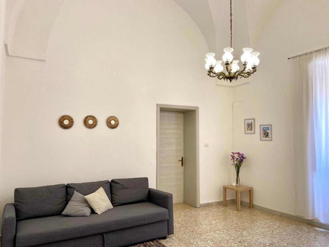Апартаменты La Casa Di Nina Surano Экстерьер фото